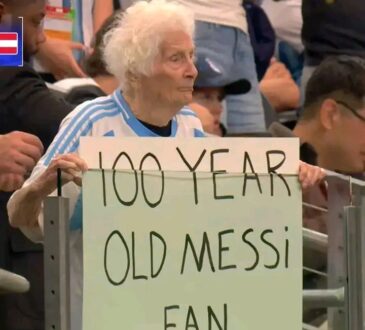 Adepto de 100 anos emociona