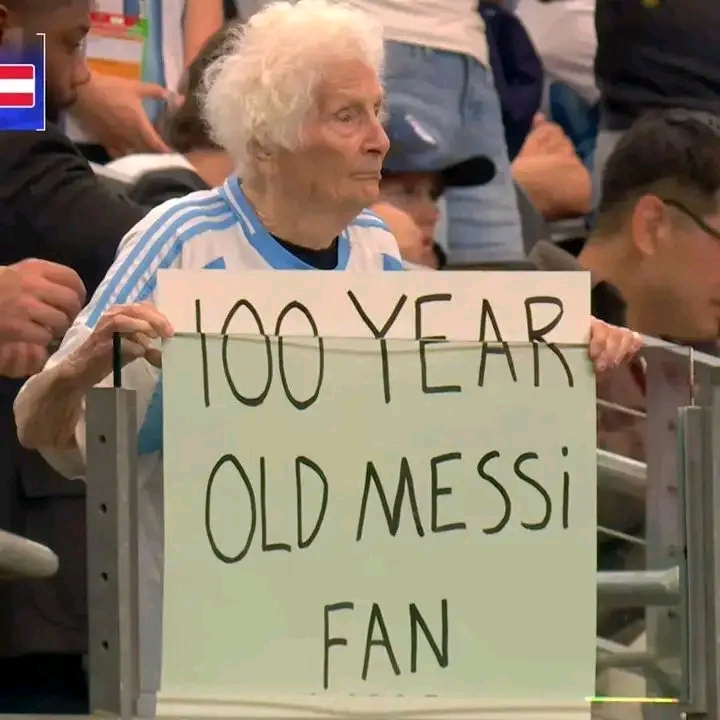 Adepto de 100 anos emociona